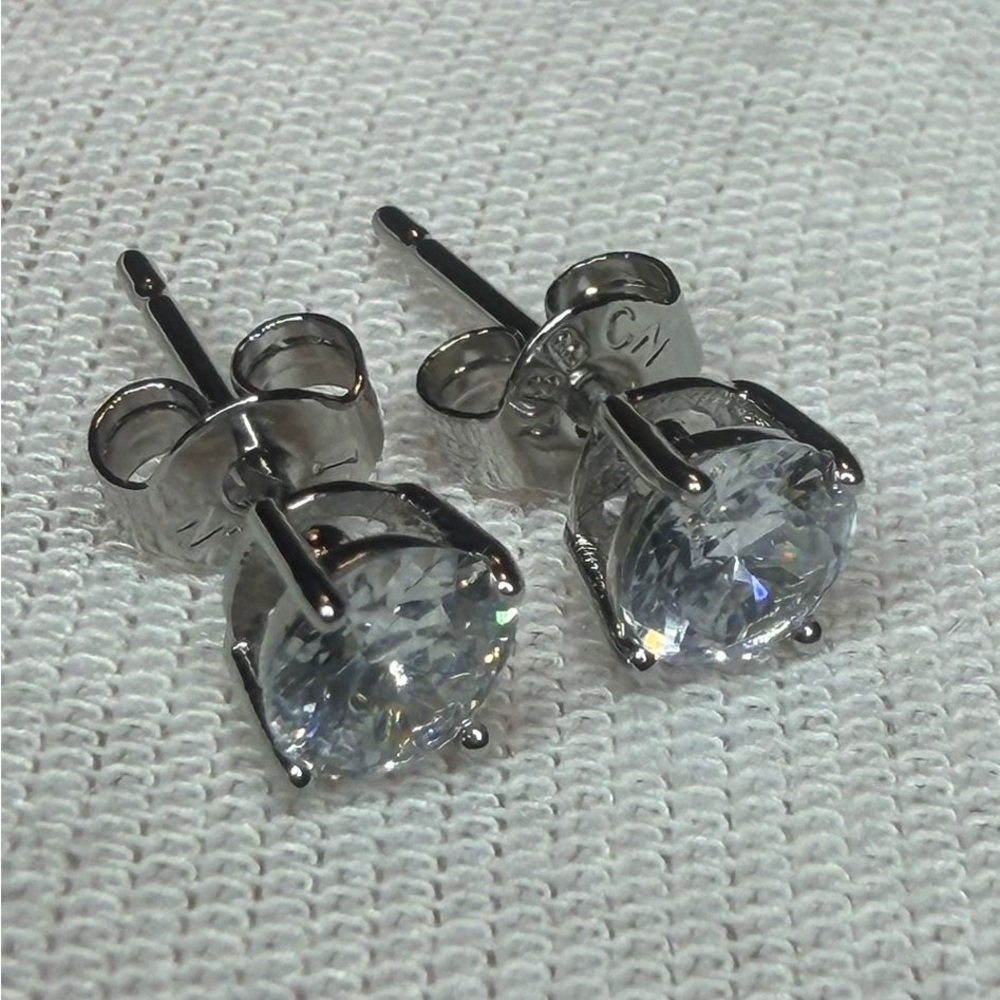 Stud Earrings Cubic Zirconia Solitaire | Diamond Look